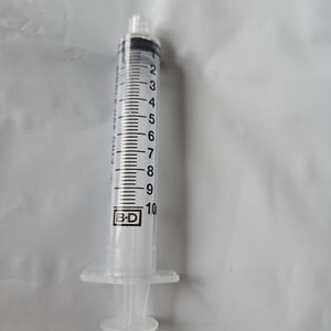 Feeding tube and 10ml syringe